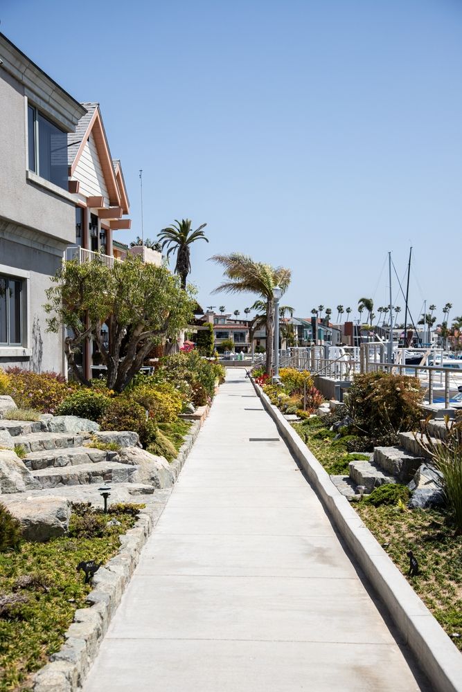 A trail at Naples Canals