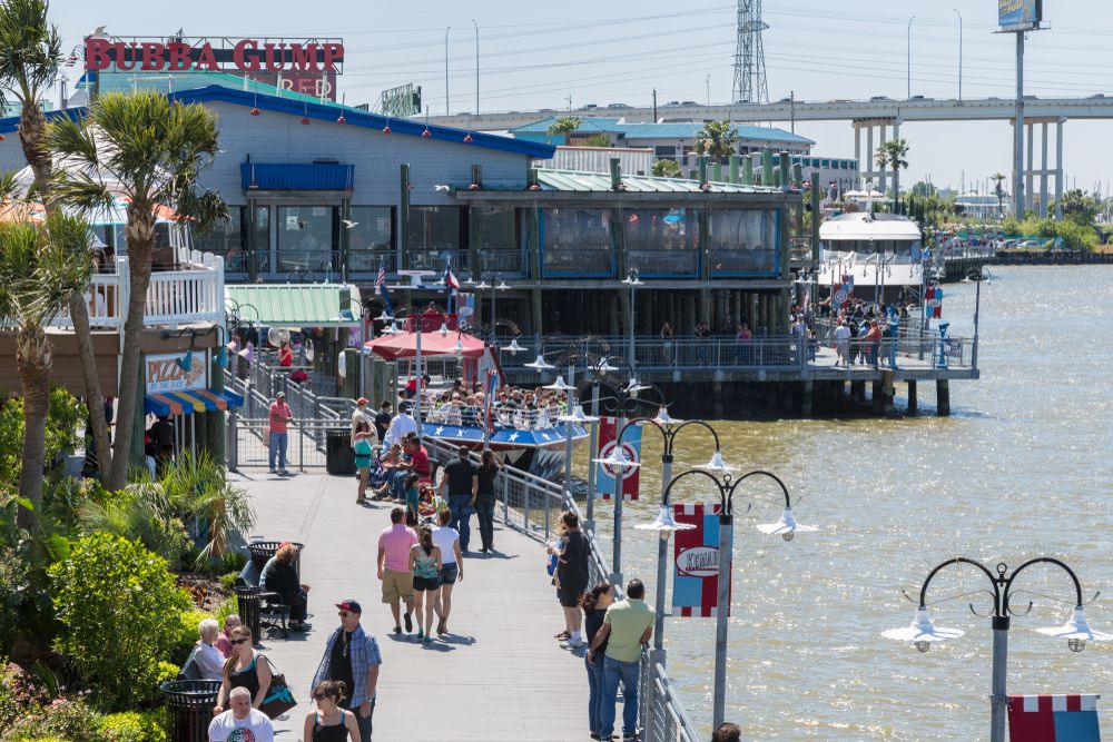 People at Kemah Boardwalk