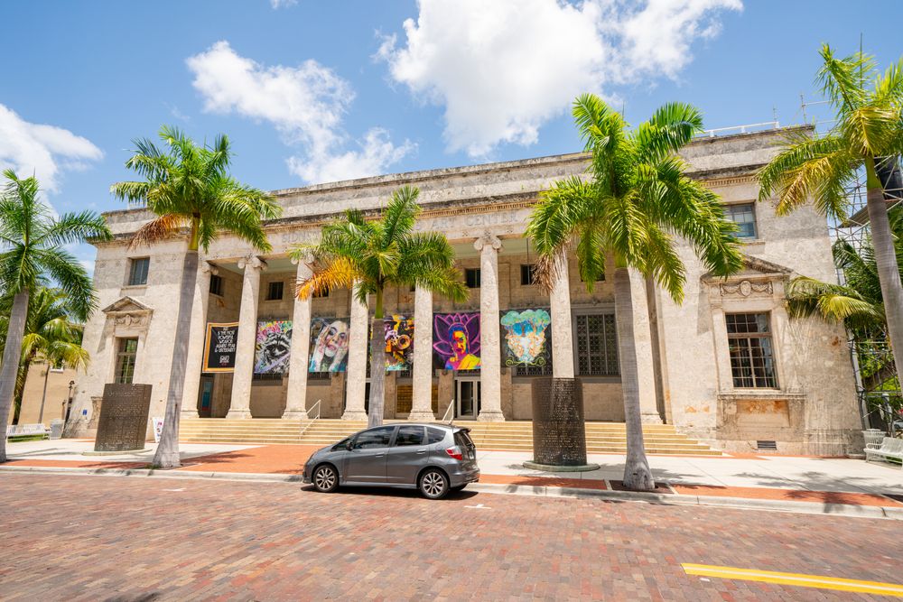 Exterior of Sidney & Berne Davis Art Center