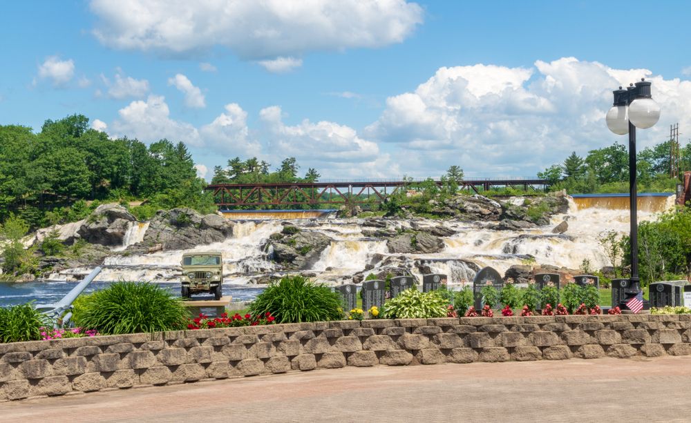 Daylight view of the Veterans Memorial Park.