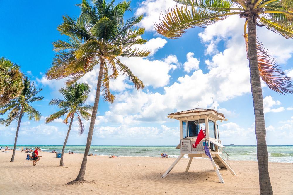Beach view from Fort Lauderdale Beachfront Promenade