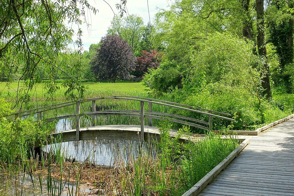 A footbridge at Doyle Community Park
