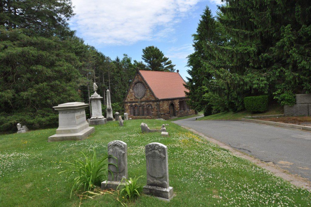 A chapel at Pine Grove Cemetery