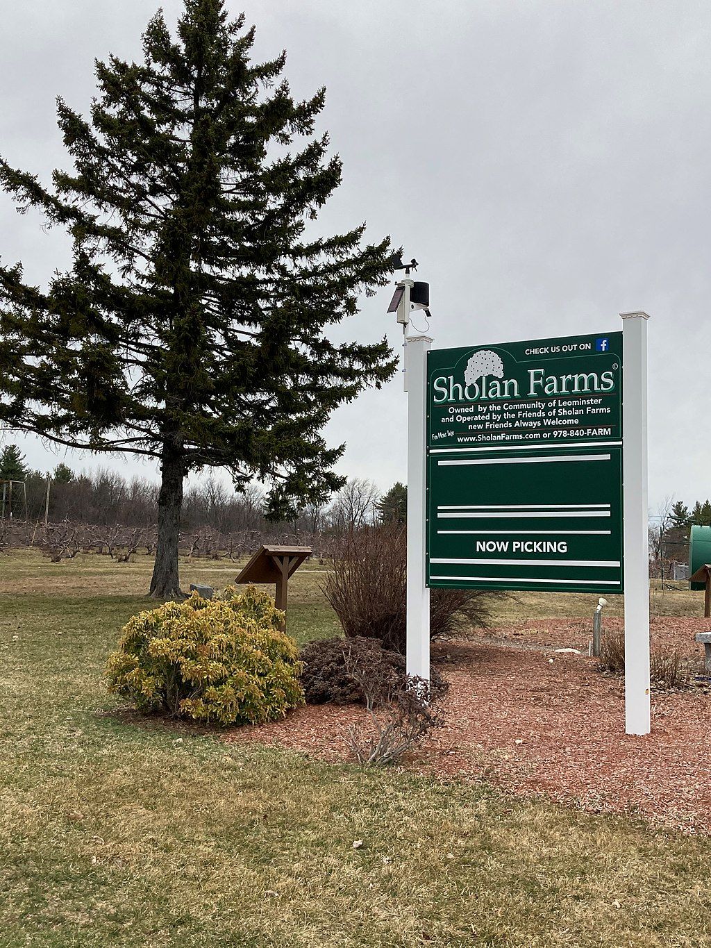 Signage of Sholan Farms