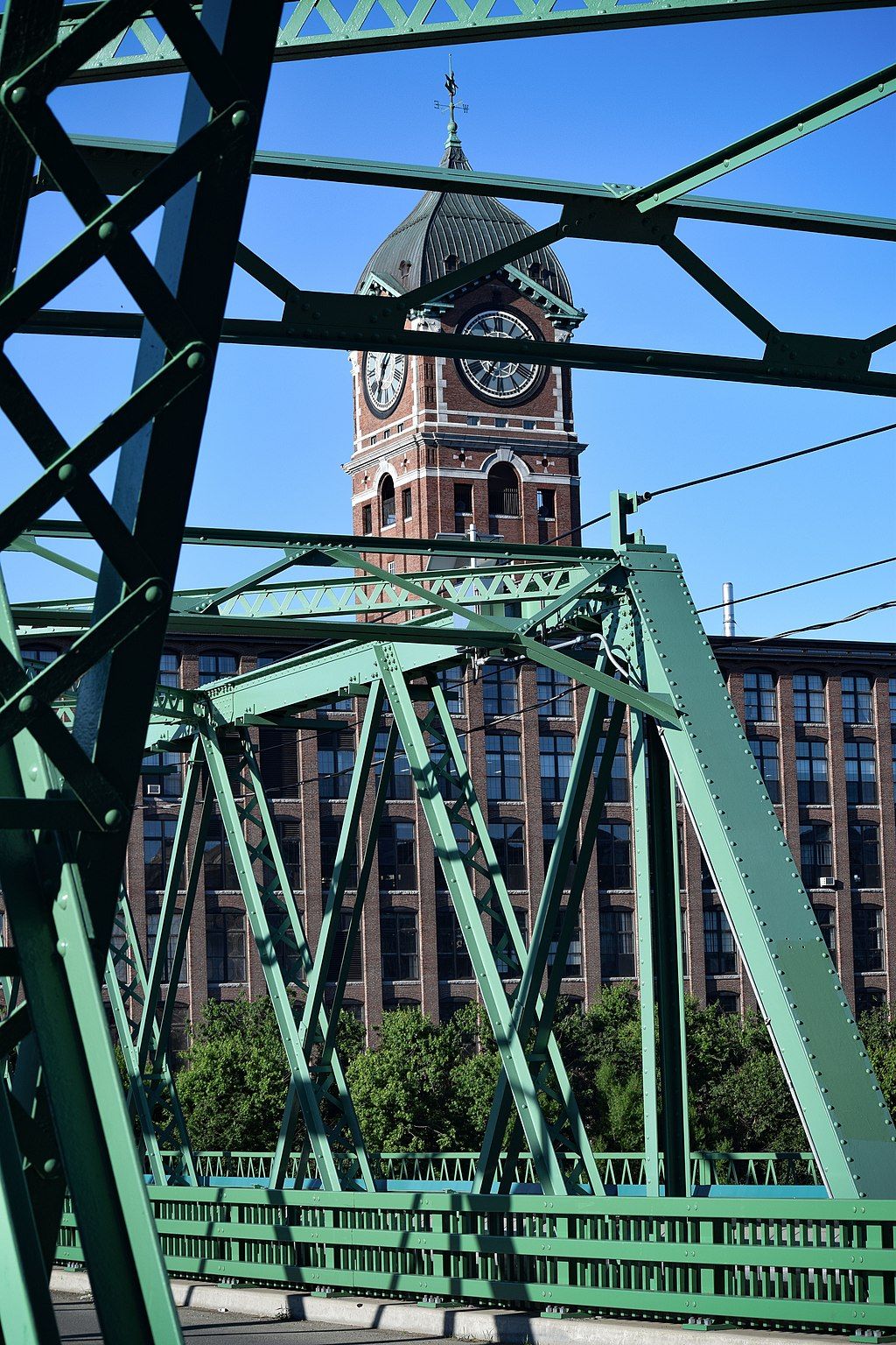 Structure of the Union Street Bridge