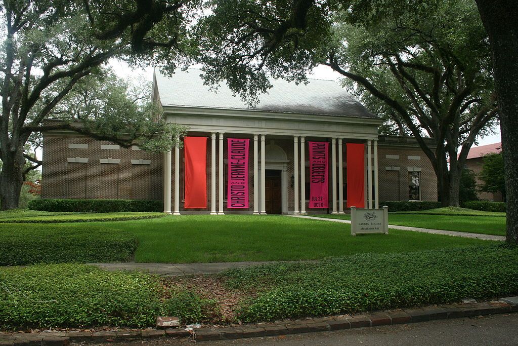 Exterior of Lauren Rogers Museum of Art