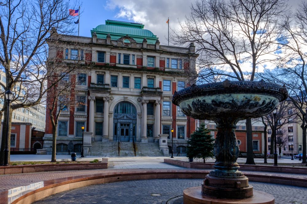 Exterior view of the long island courthouse.