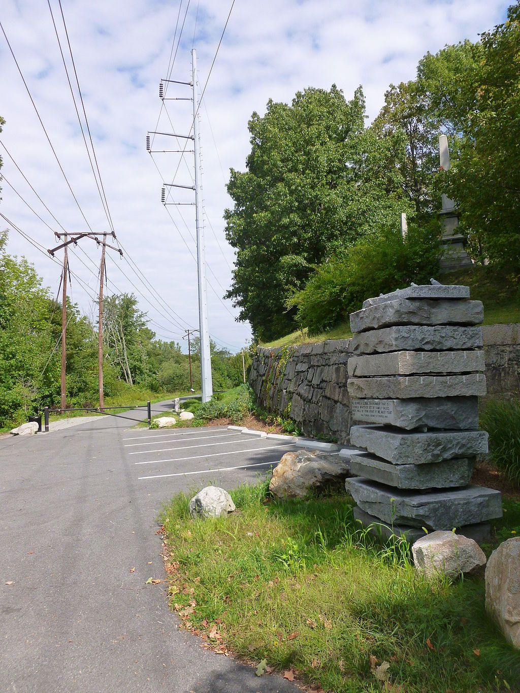 Southend trail of Concord River Greenway Park
