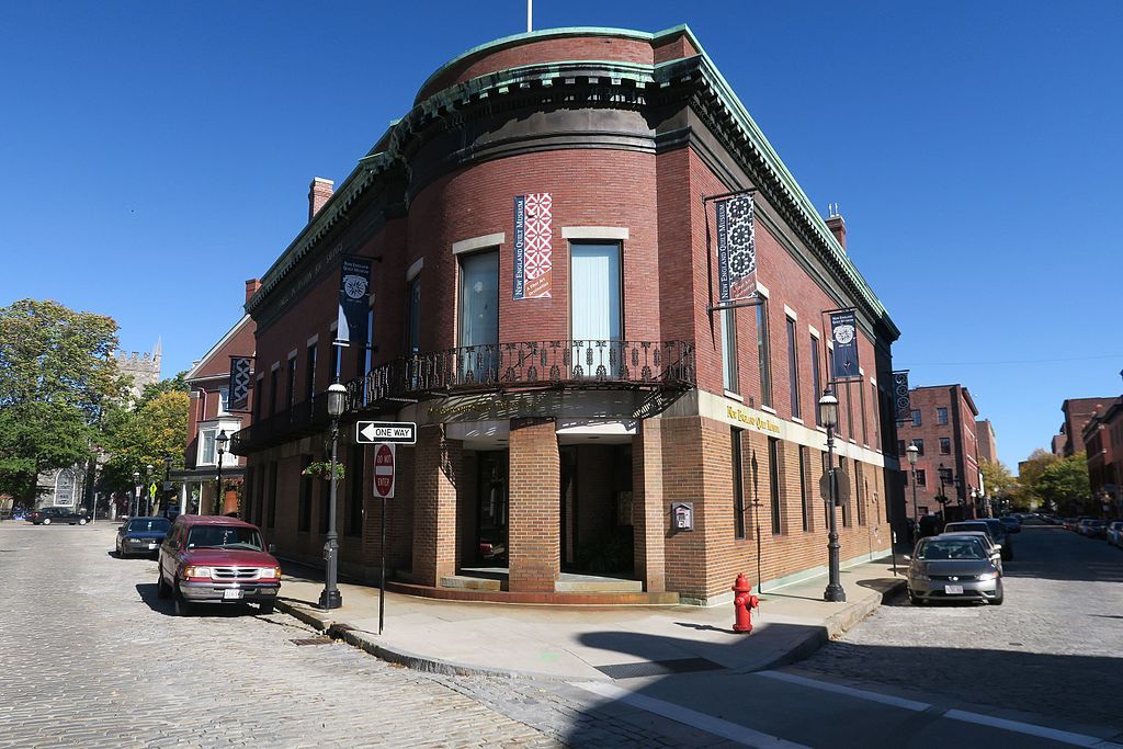 Exterior of New England Quilt Museum
