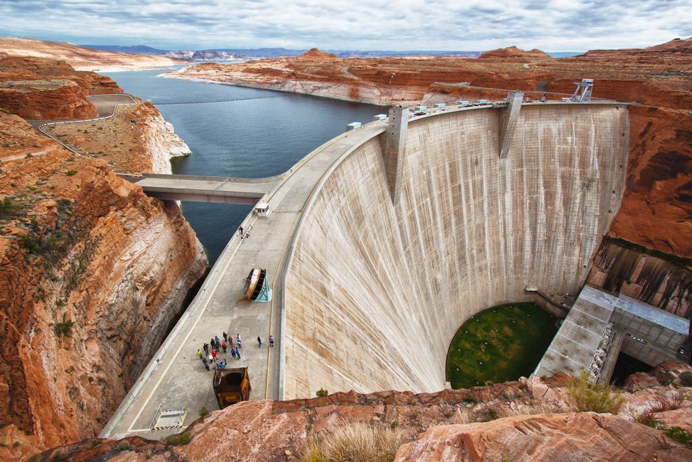 People at Glen Canyon Dam