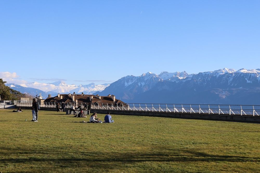 The open space of Esplanade de Montbenon
