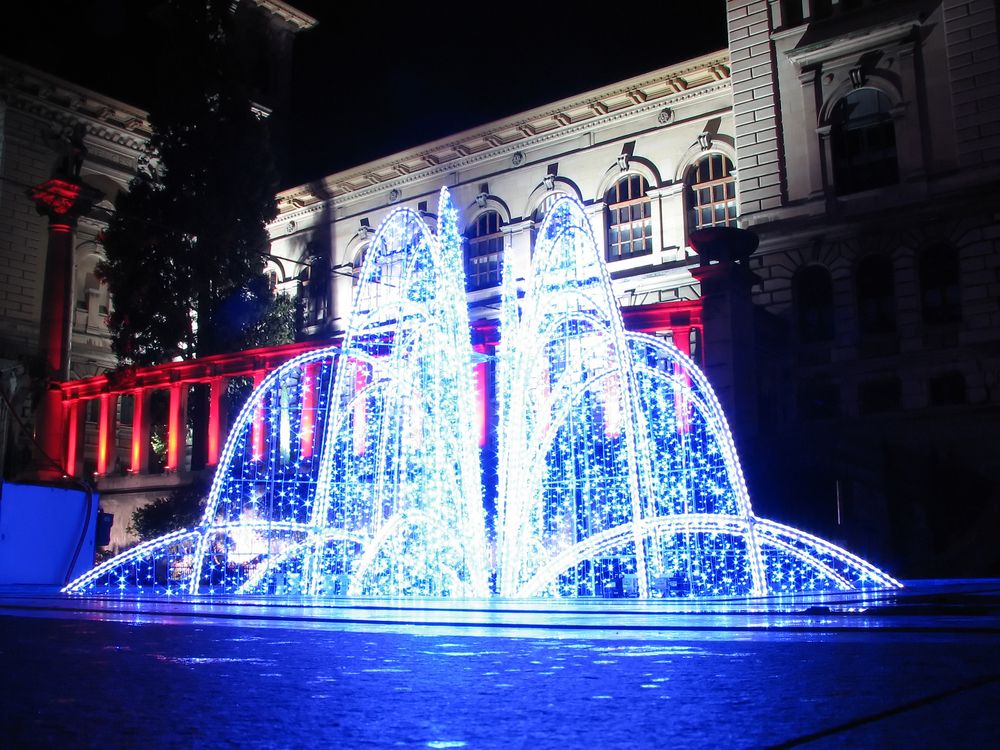 Water fountain in front of Palais de Rumine