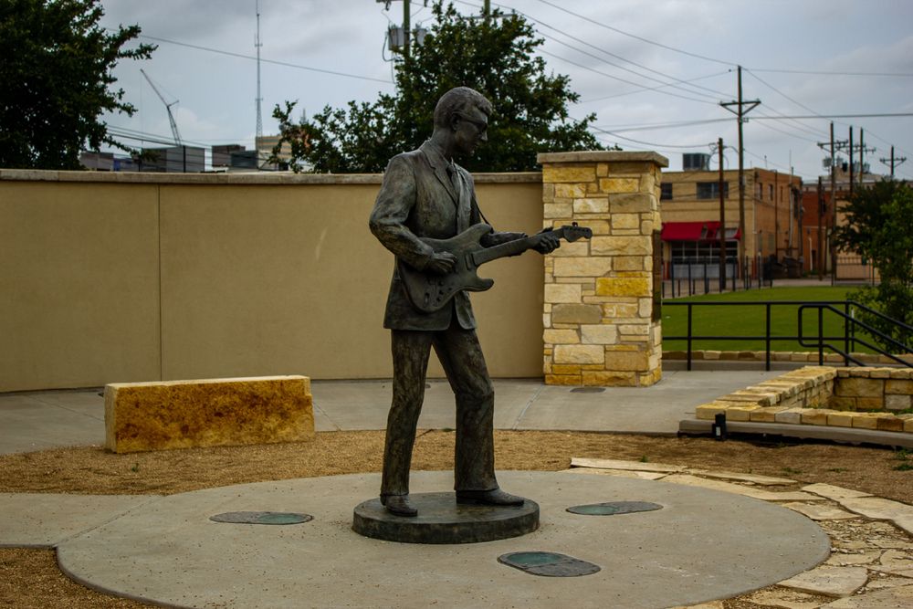 Daytime view of the Buddy Holly Statue
