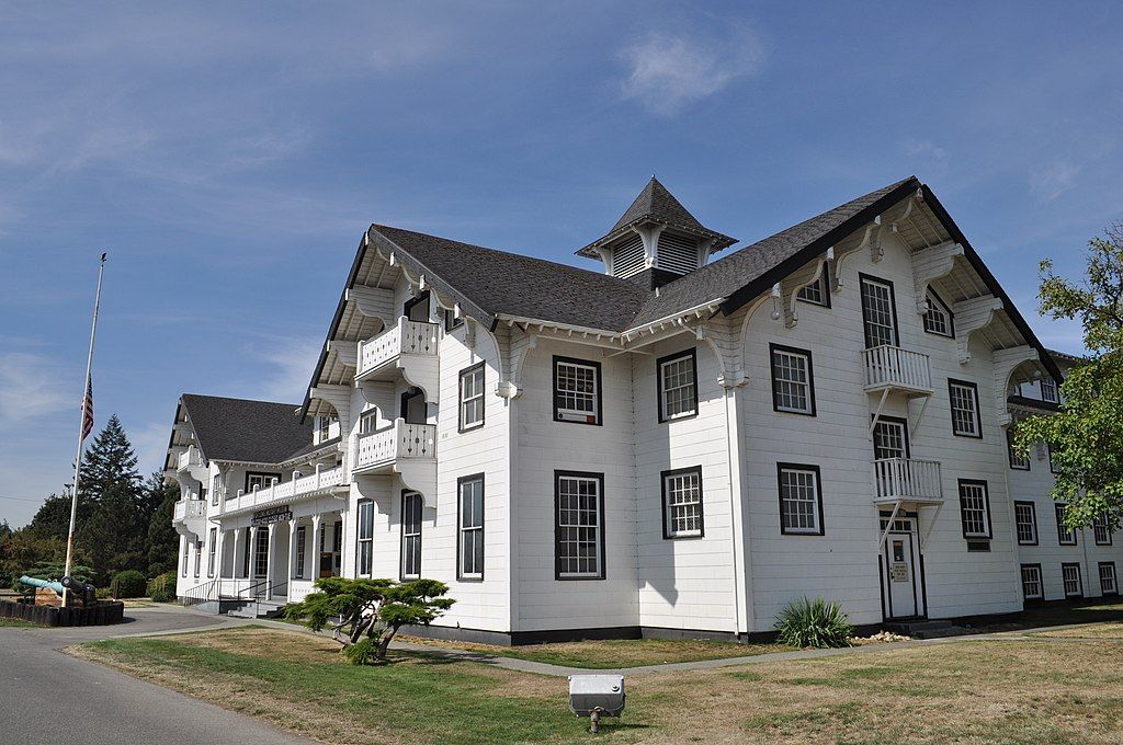 Exterior of the Lewis Army Museum