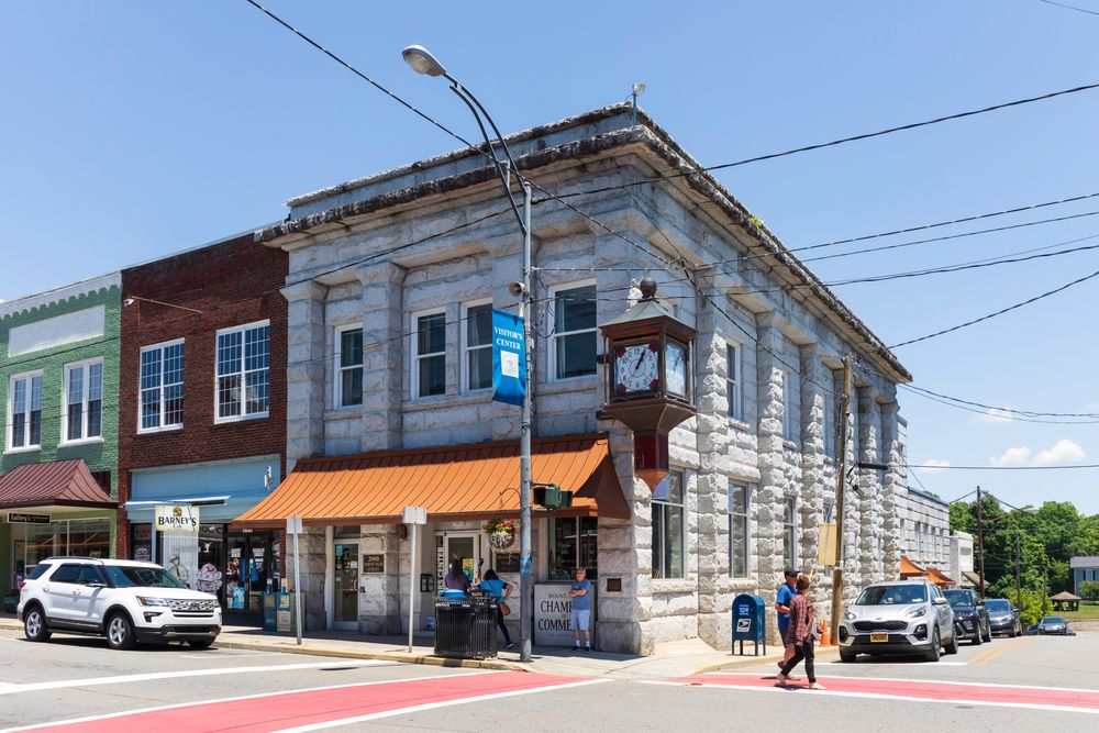 Exterior of Mount Airy Visitors Center