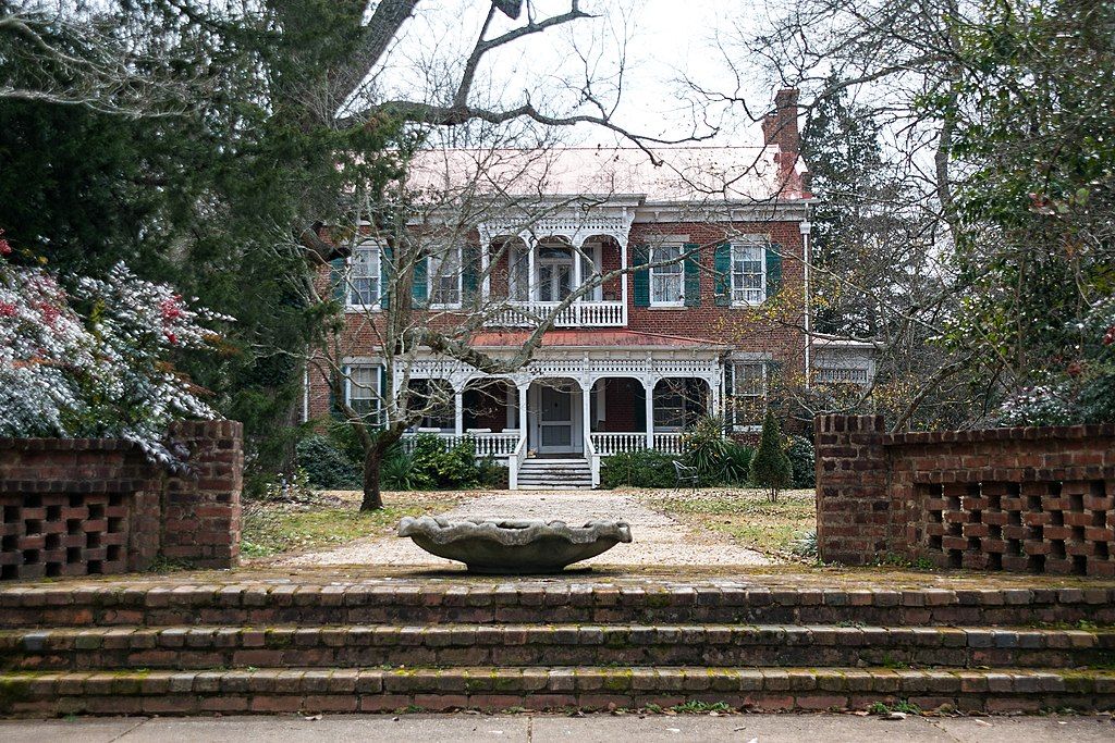 Exterior of the Bonar Hall.