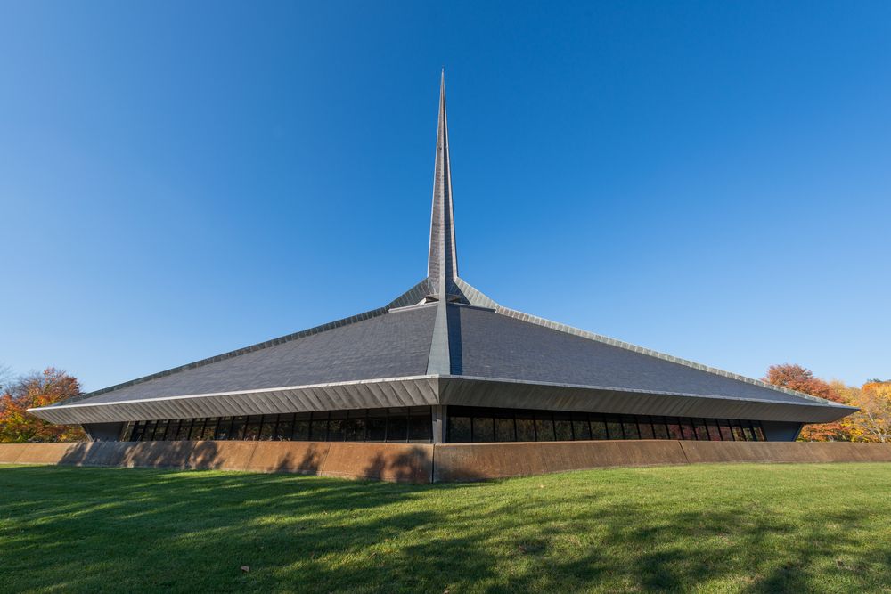 View of Majestic North Christian Church