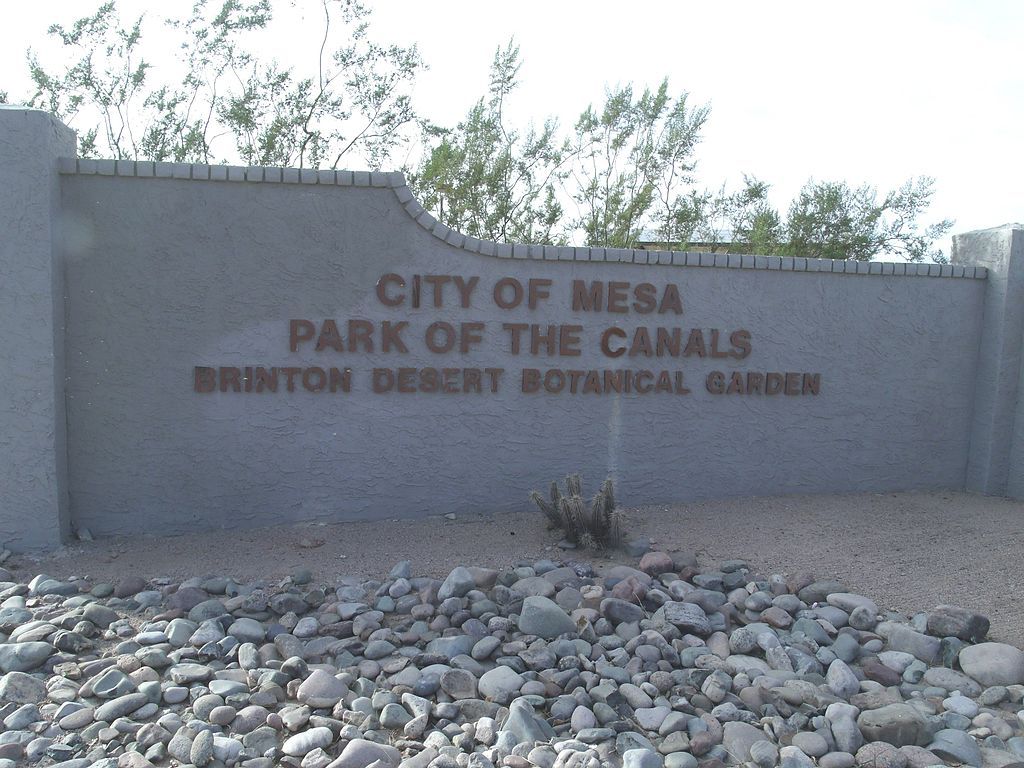 Welcome sign of the Park of the Canals