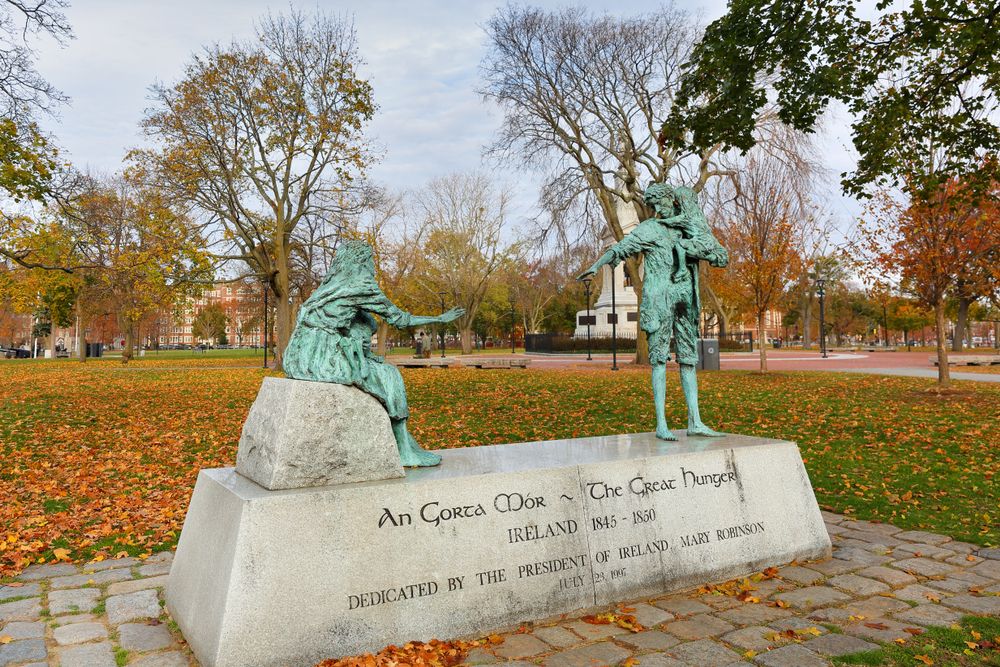 Monument at Cambridge Common