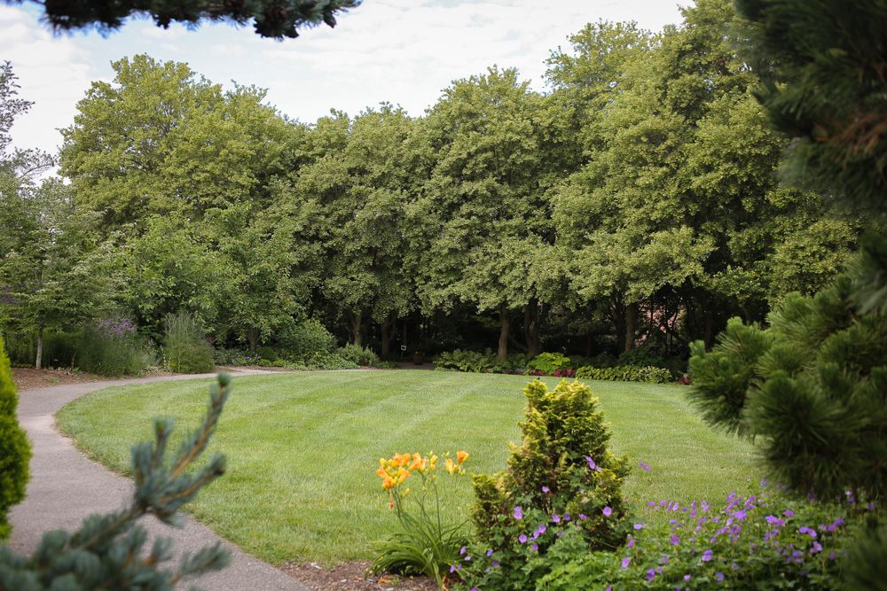 The grounds of Hahn Horticulture Garden