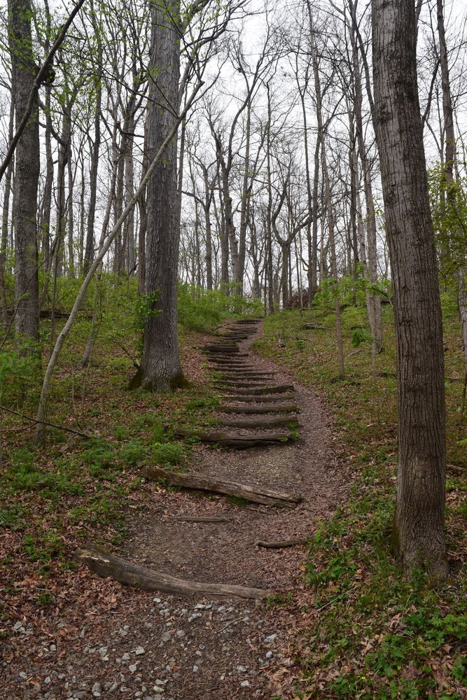 Hiking trail at Mounds State Park