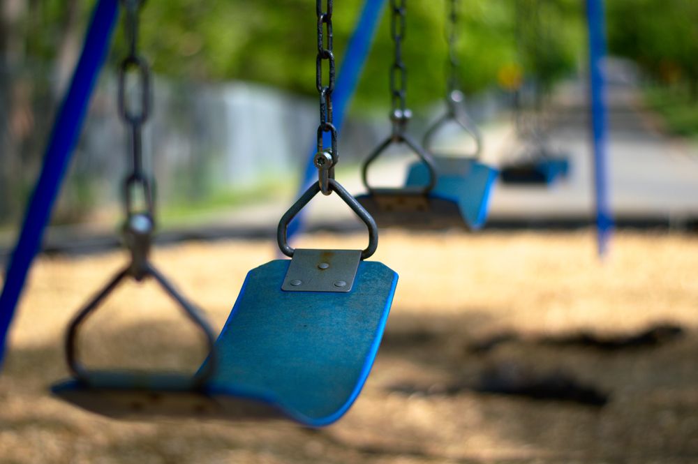 Swing set at Nellies Cave Park