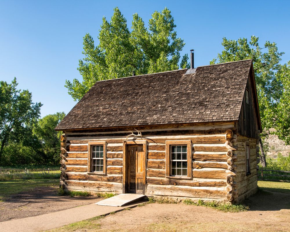 Exterior of Maltese Cross Cabin