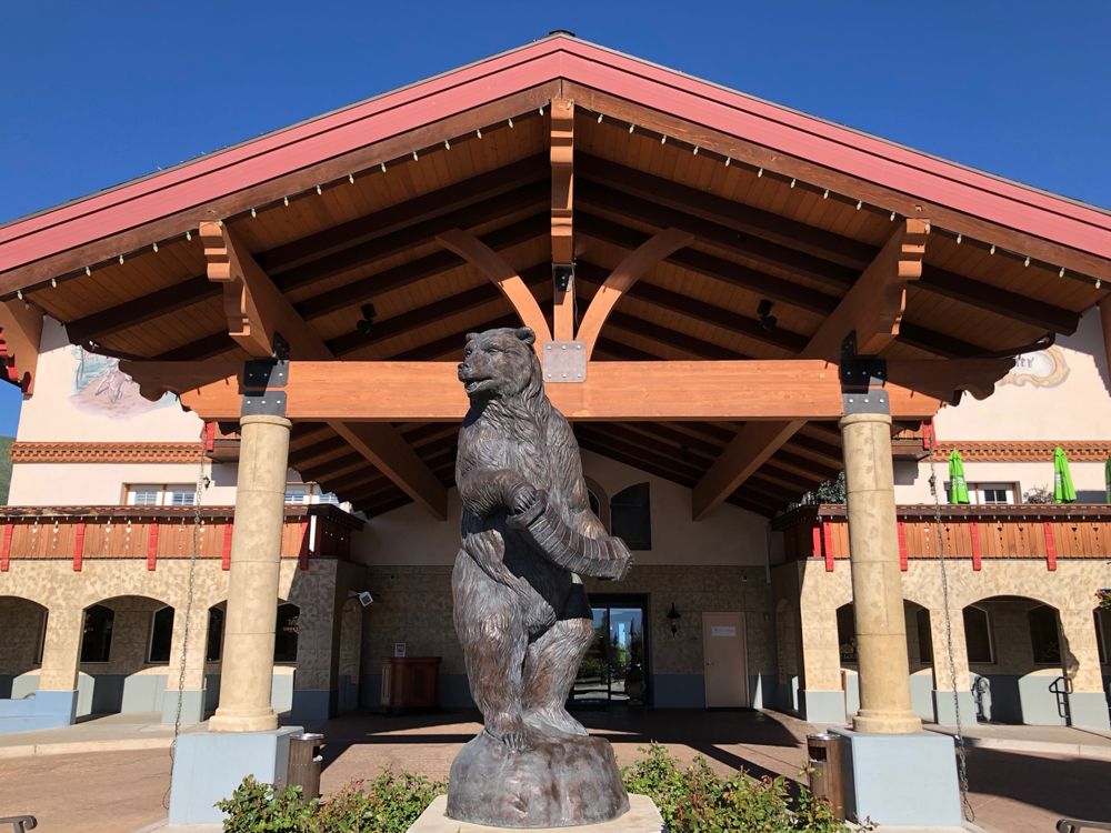 Bear statue near the entrance of Zermatt Utah Resort and Spa