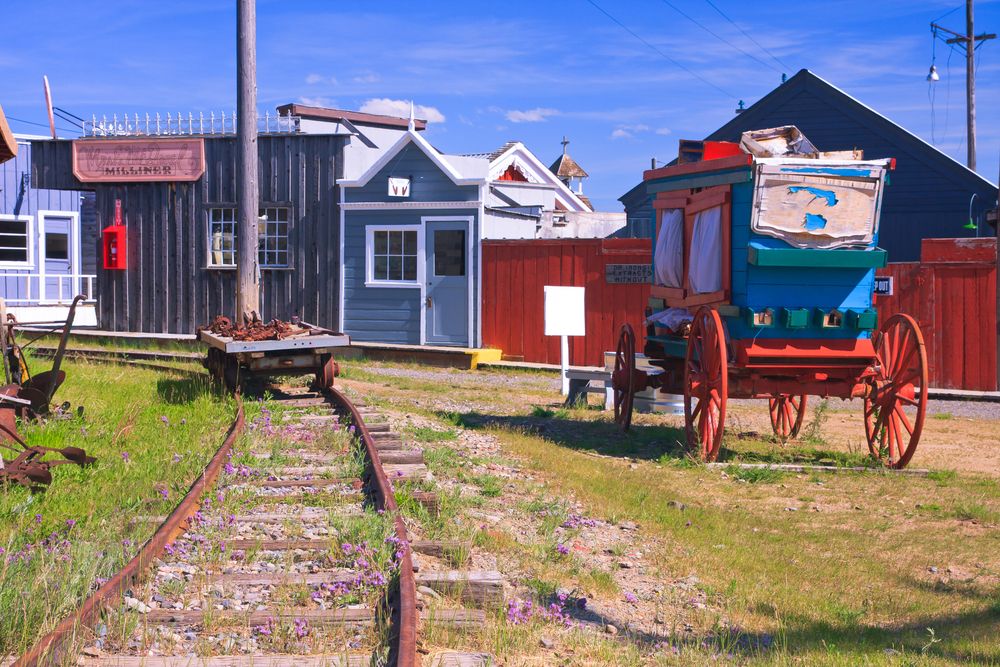 Daytime view of World Museum of Mining
