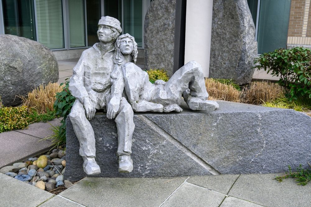 Statue at Mercer Island