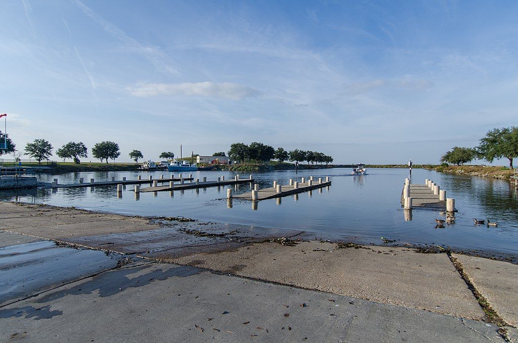 Daytime view of Bonnabel Boat Launch