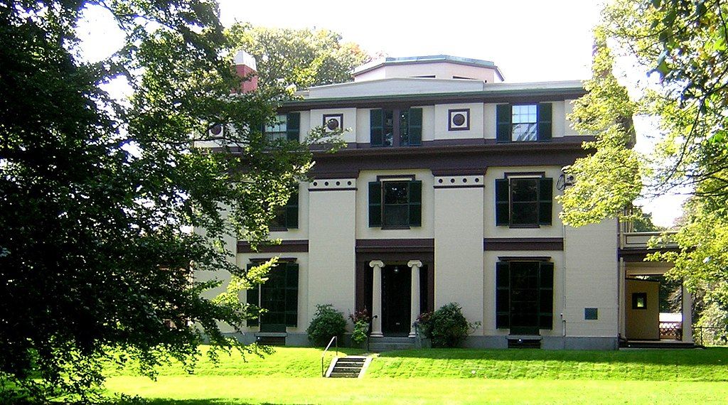 Exterior of the Forbes House Museum