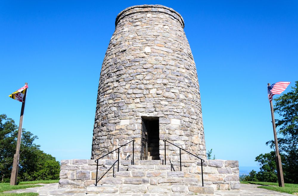 Stone tower of Washington Monument State Park