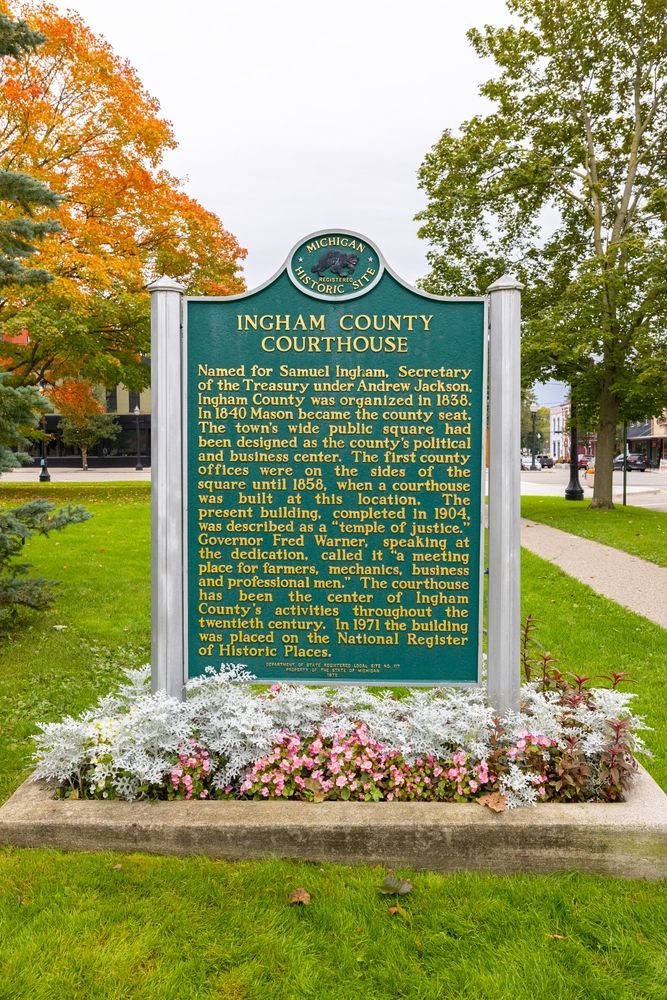 History marker of Ingham County Courthouse