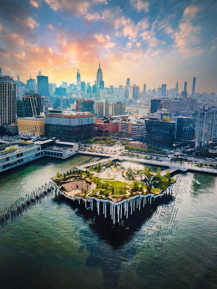Aerial view of Little Island