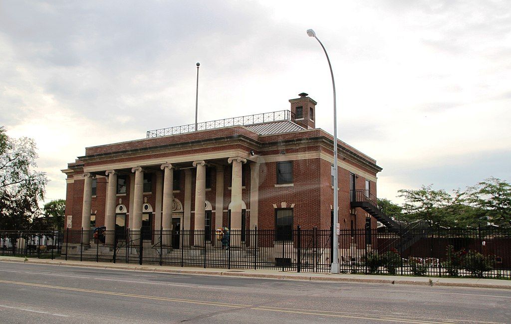 Exterior of Rourke Art Gallery Museum