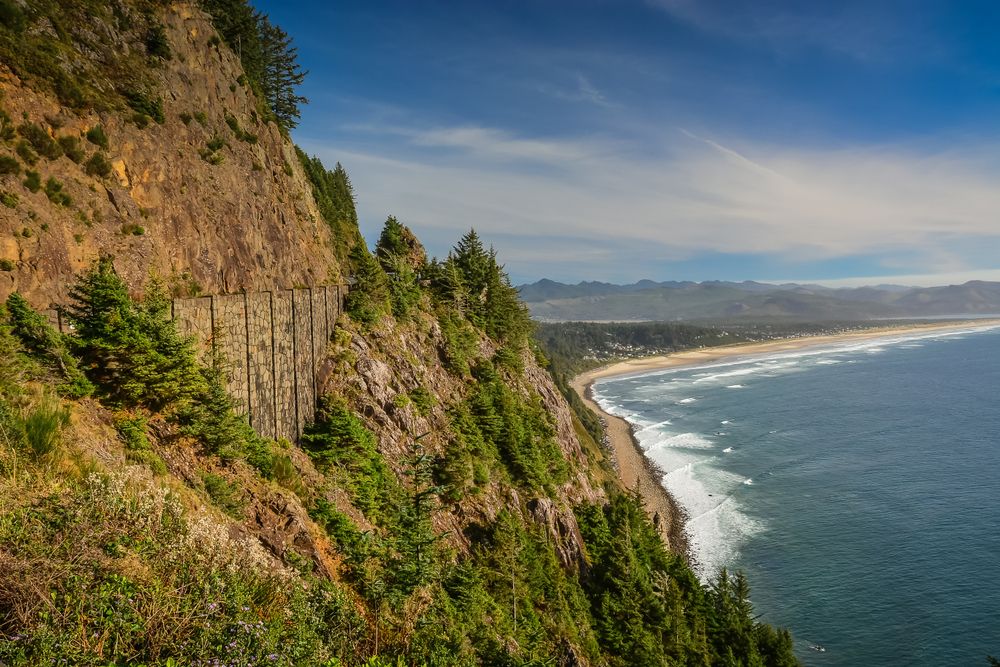 Scenic view from Neahkahnie Mountain
