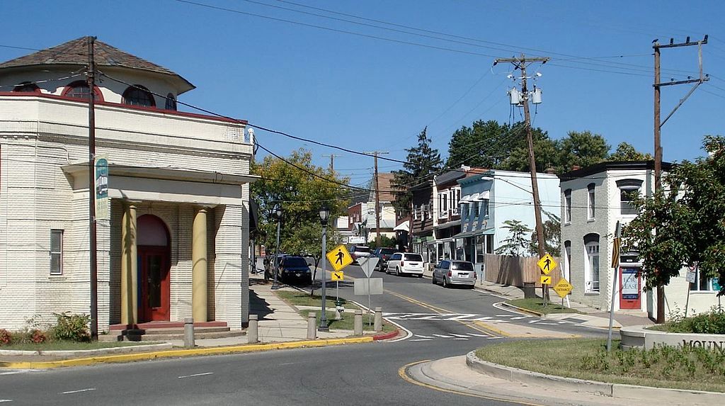 Buildings at Mount Rainier Historic District