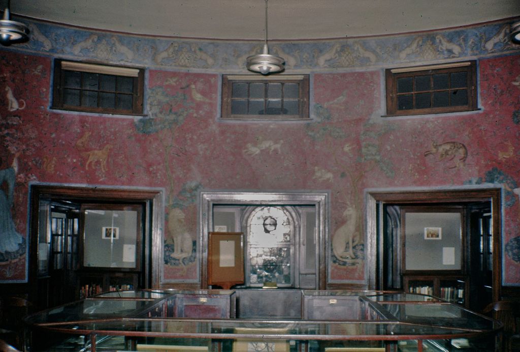 Interior of Mount Vernon Public Library