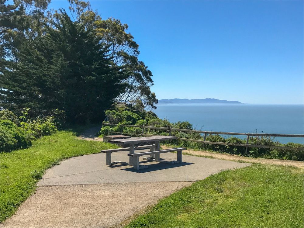 Picnic table along Muir Beach Overlook