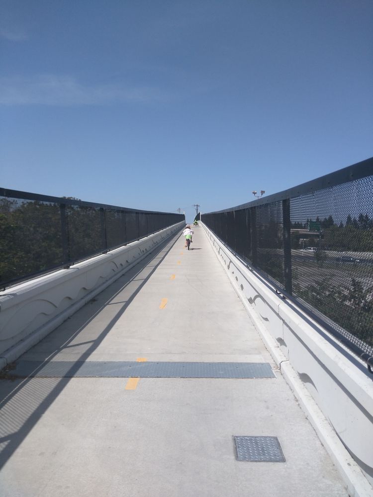 Bicycle ride along Permanente Creek Trail