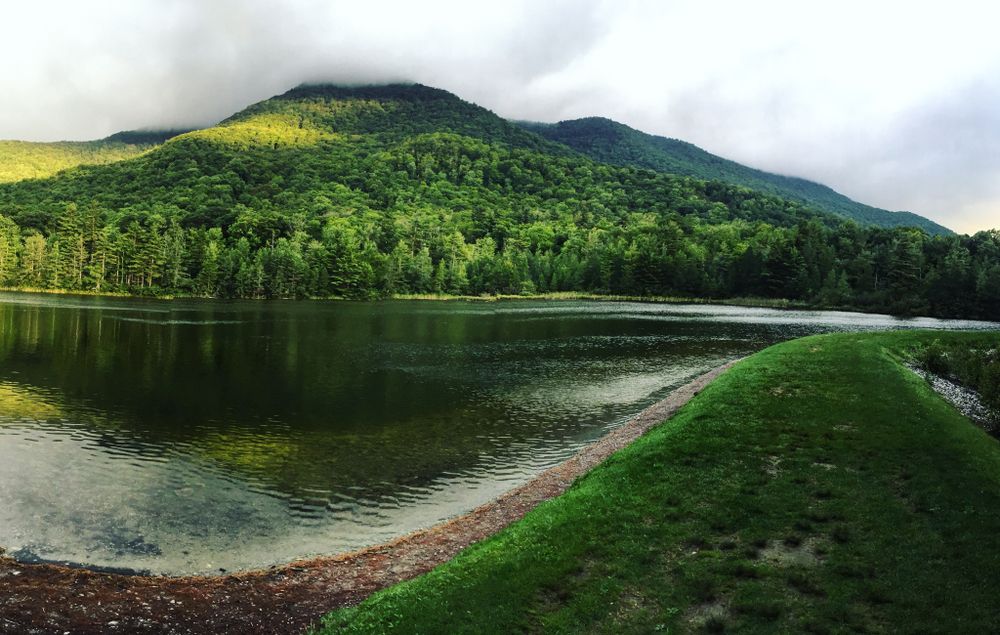 Scenic view of Mount Equinox