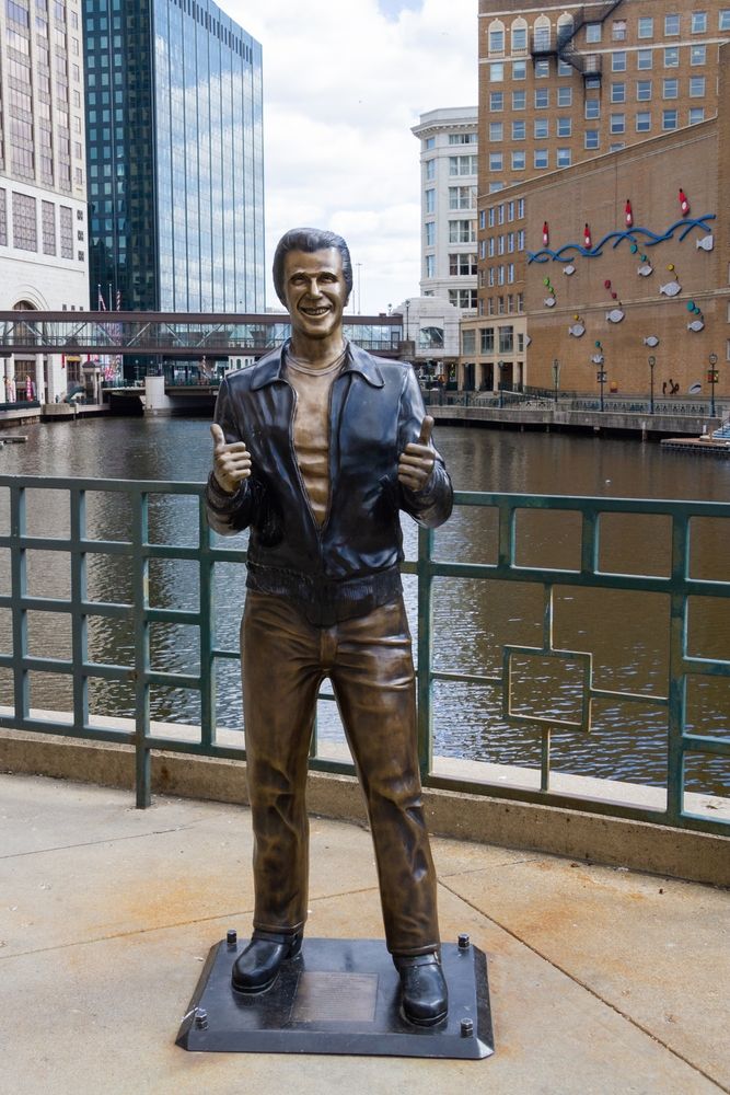 Bronze statue of the Fonz at Milwaukee Riverwalk District