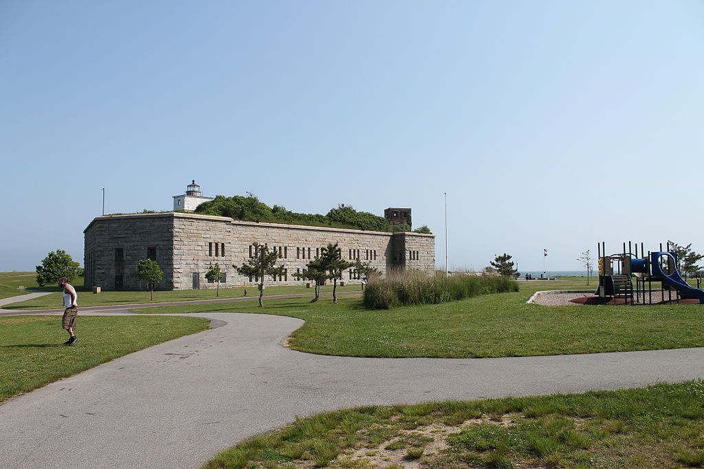 The grounds of Fort Taber Park