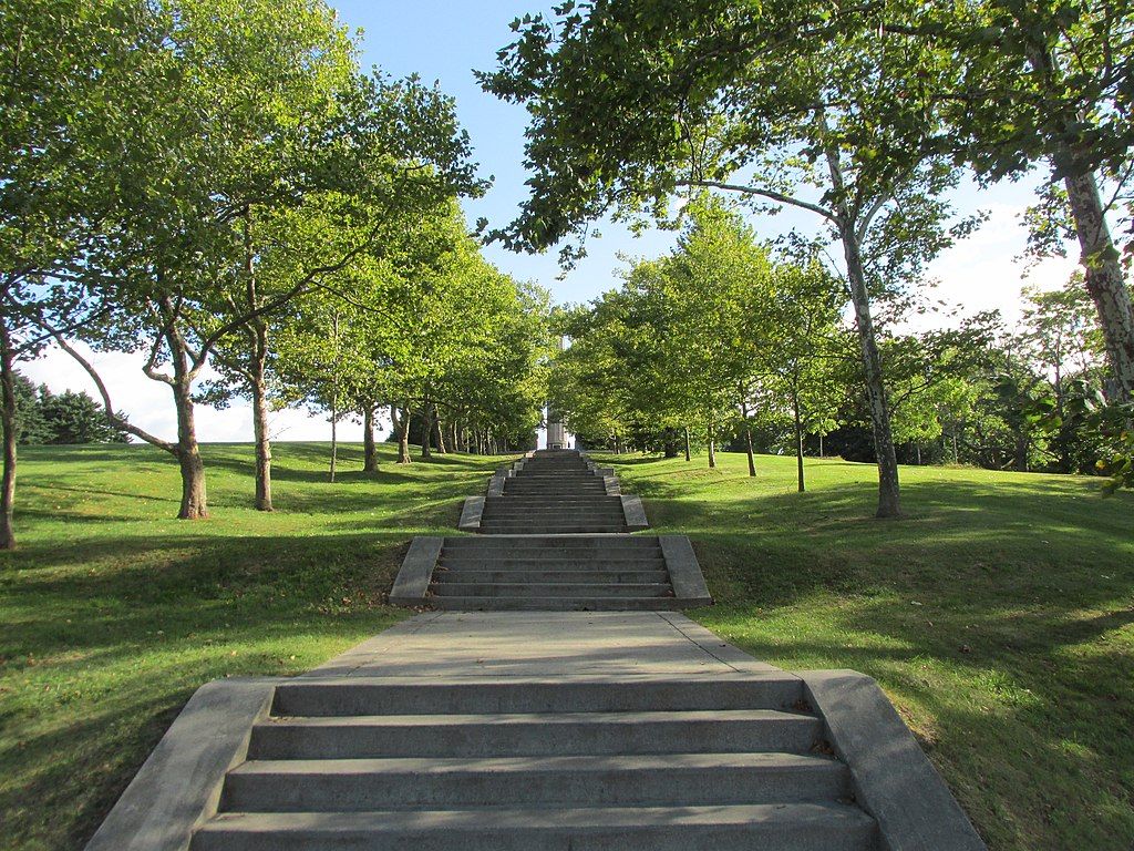 Stone steps at Walnut Hill Park