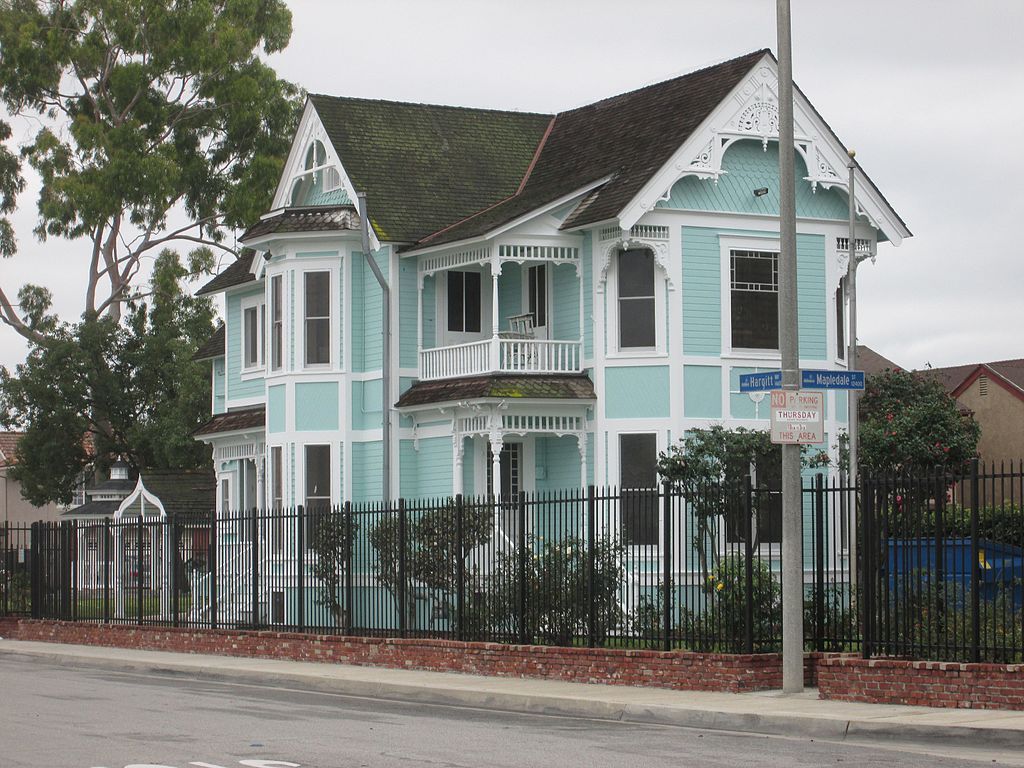 Exterior of D.D. Johnston-Hargitt House Museum