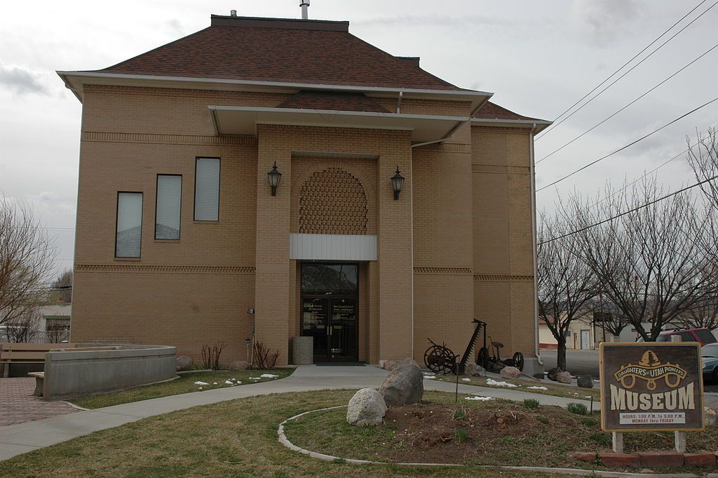 Exterior of Daughters of Utah Pioneers Museum