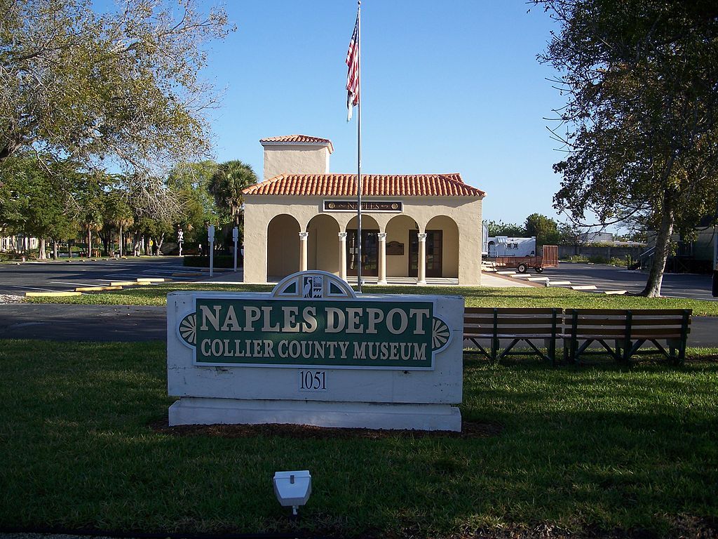 Welcome sign of Naples Depot Museum