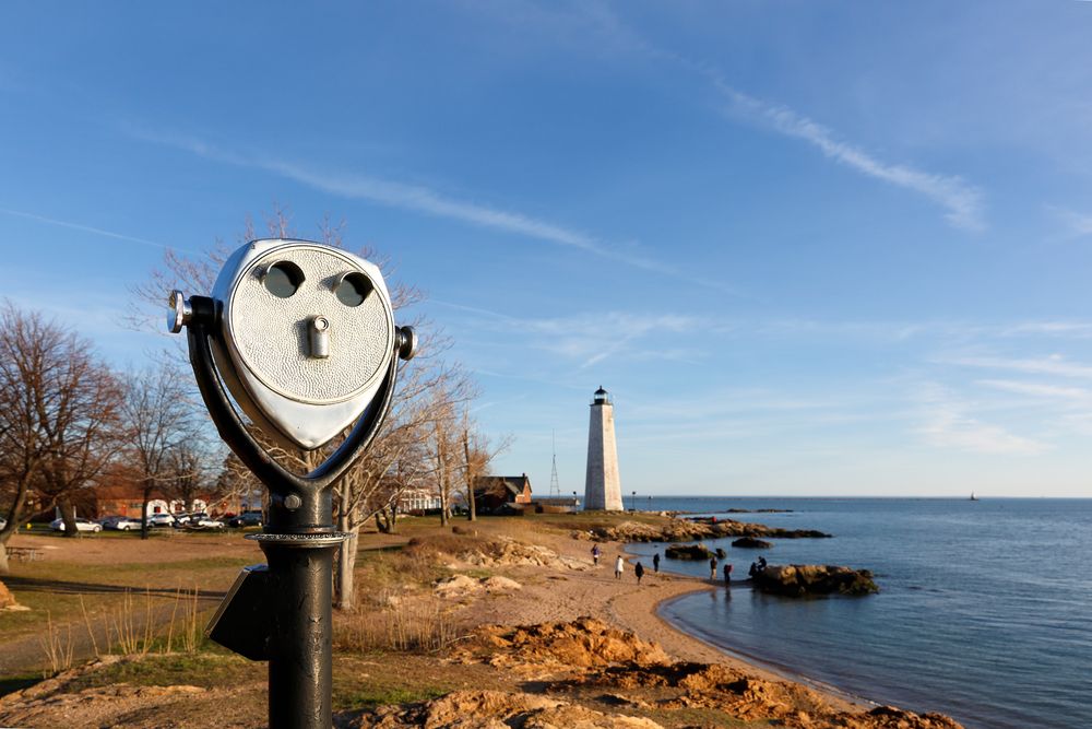 Coin-operated binoculars at Lighthouse Point Park
