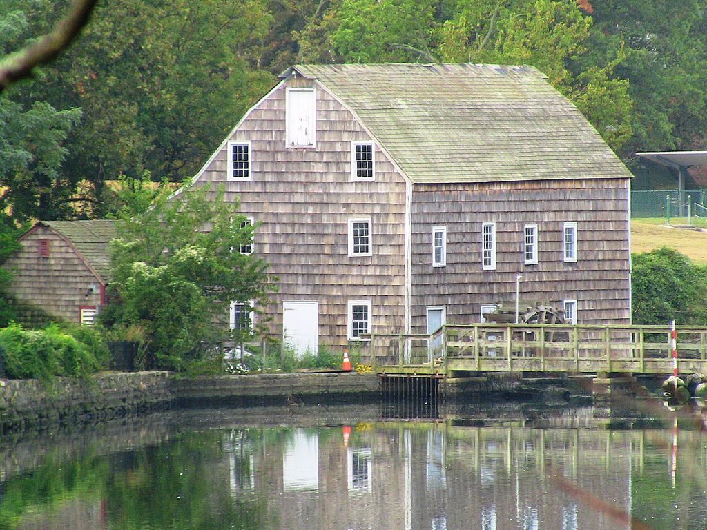 Exterior of the Historic Saddle Rock Grist Mill